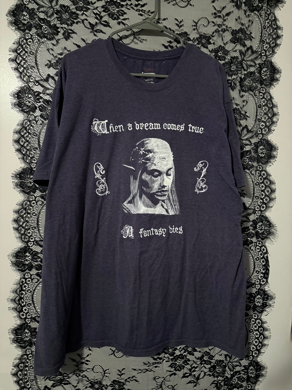 Fantasy Bridgers 2XL Tshirt