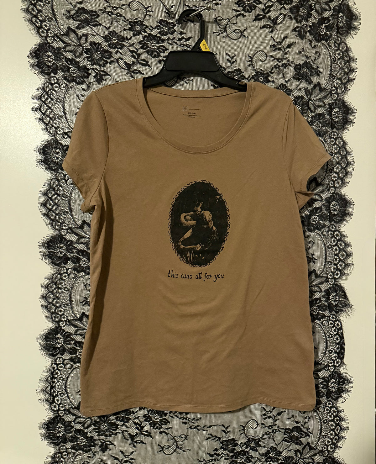 Willoughby Cain XL Tshirt