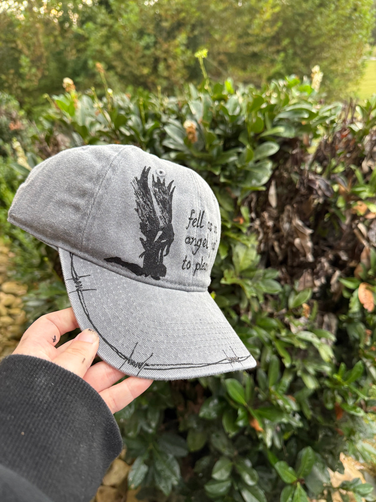 Tongue Cain Hat