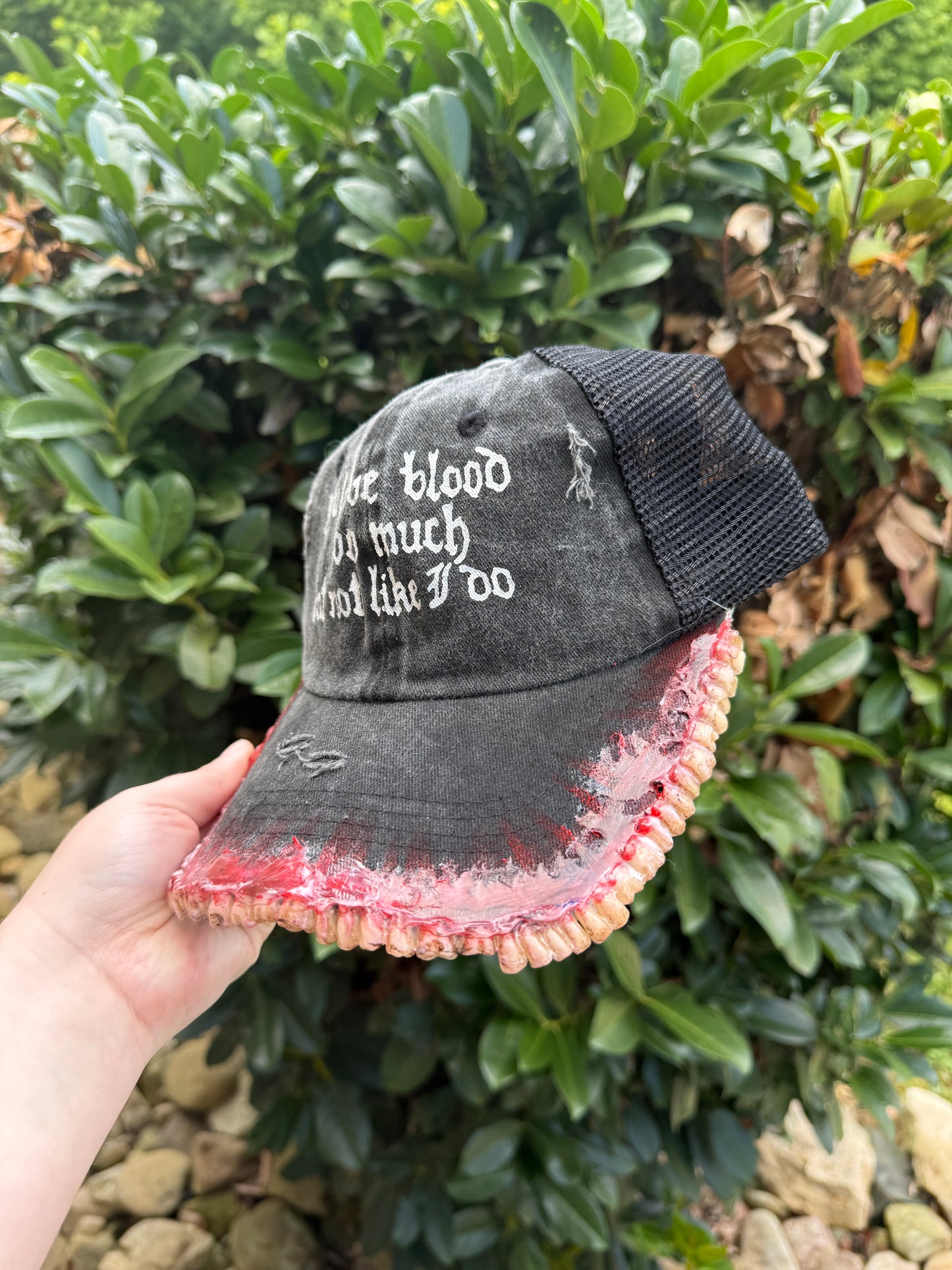 Ptolemaea Teeth Cain Hat