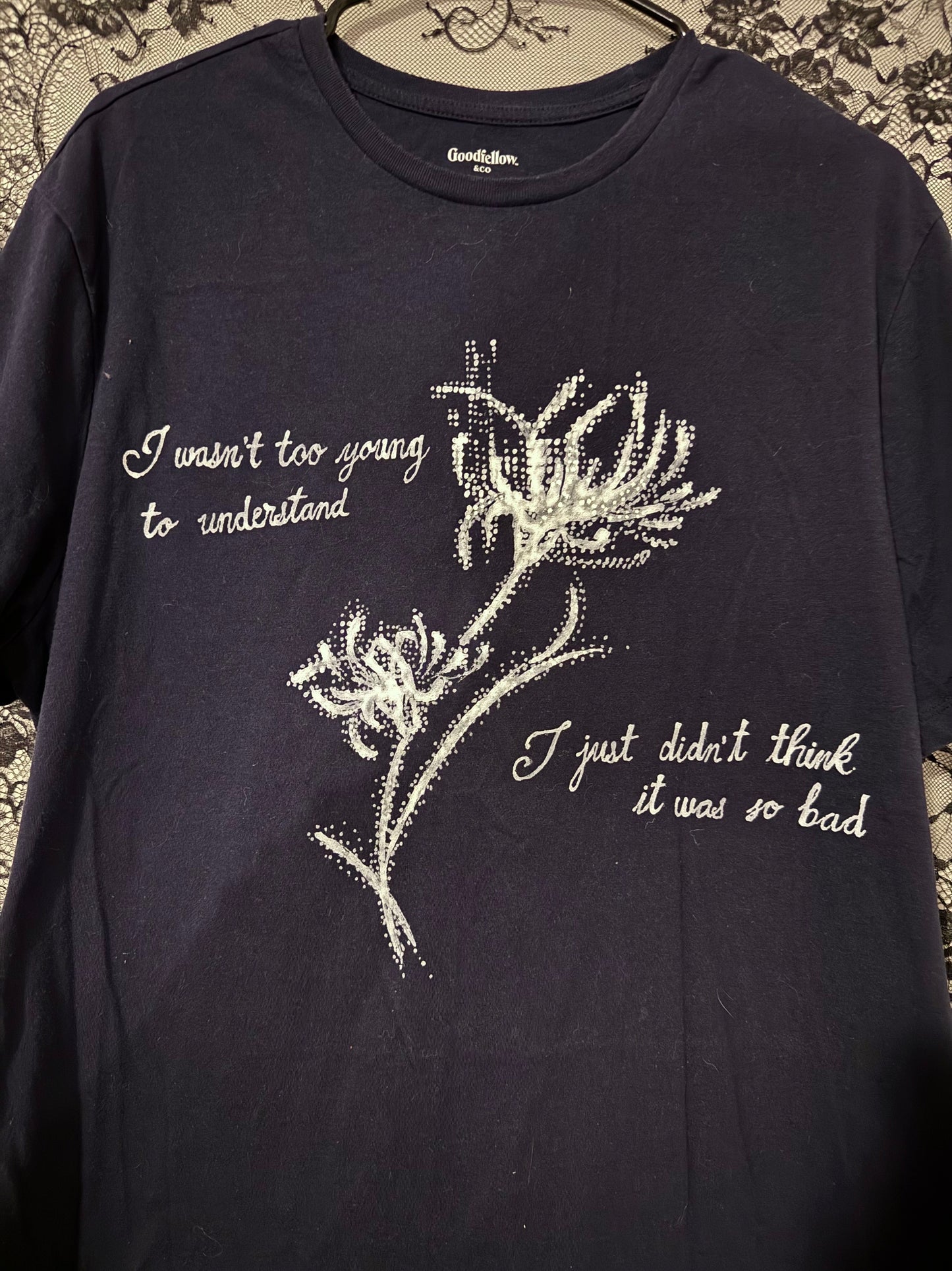 Still Standing Bridgers XL Tshirt