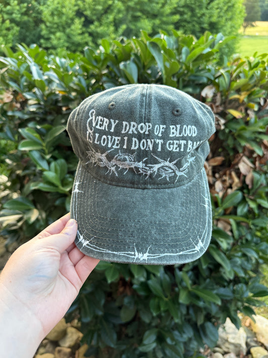 Knuckle Velvet Cain Hat